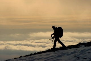  Senderismo por encima de las nubes 